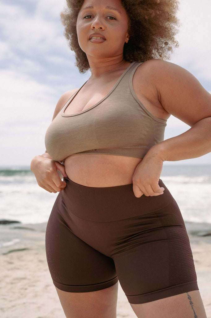 Mocha Bliss Seamless Open Back Sports Bra